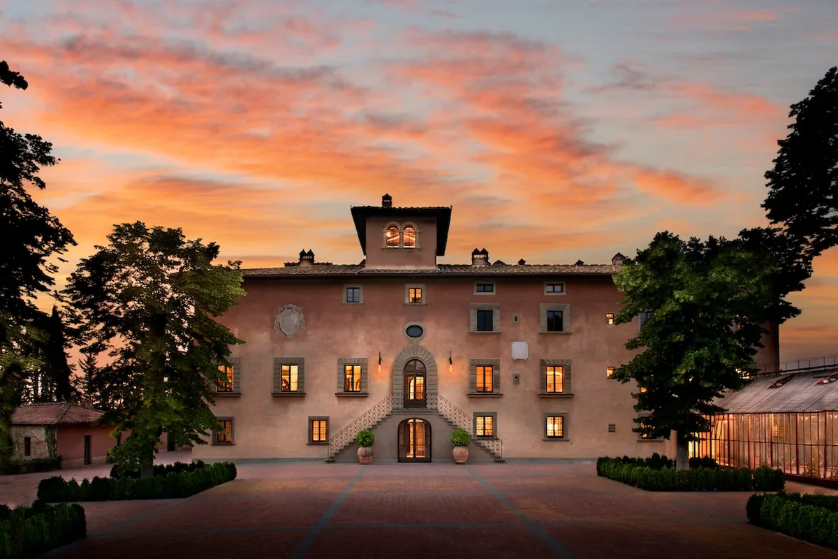 Villa Vignamaggio at sunset, Greve in Chianti wedding venue